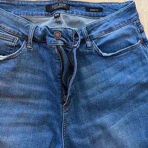 EUC Judy Blue 18W non-distressed skinny jean